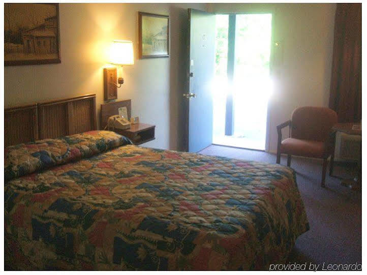 Scottish Inns Motel - Osage Beach Værelse billede
